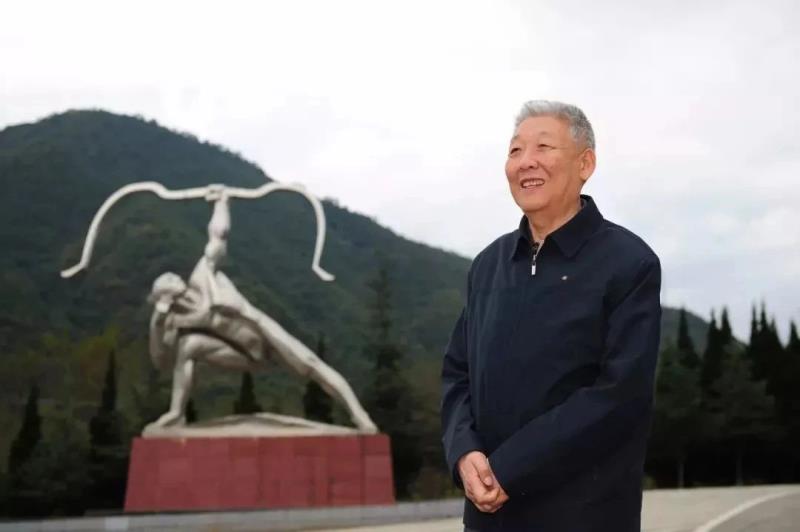 今天，让我们祝福孙家栋院士生日快乐！